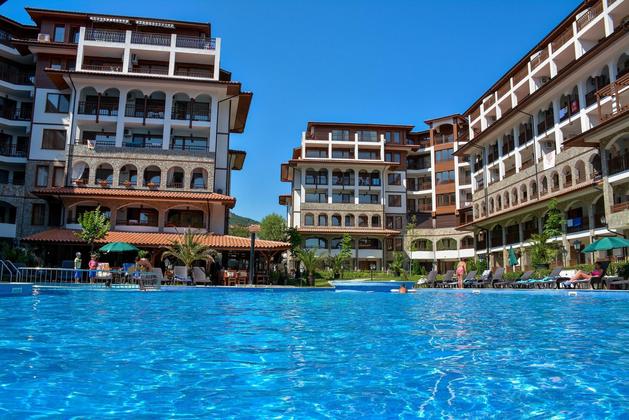 Olymp Apart-Complex Sveti Vlas Bagian luar foto